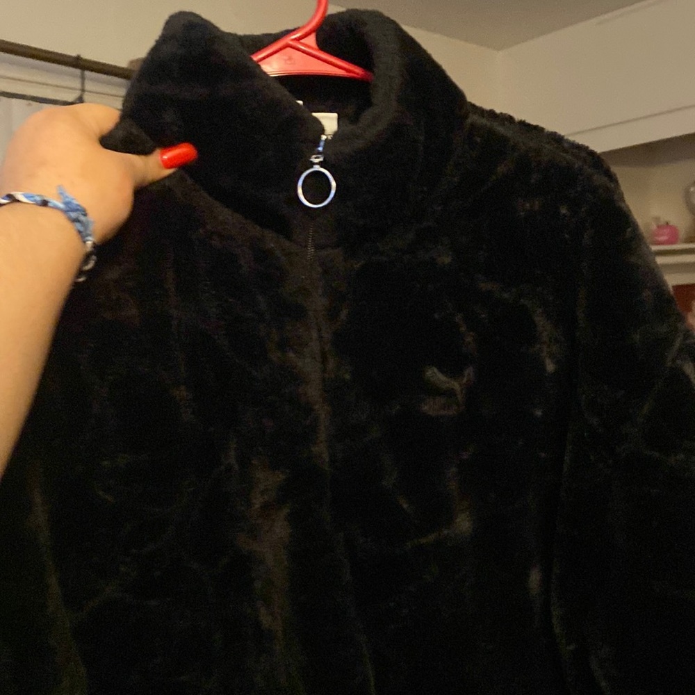 Puma, size XL
